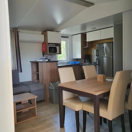 Mobile De Luxe 6 A 8 Personnes Kemp